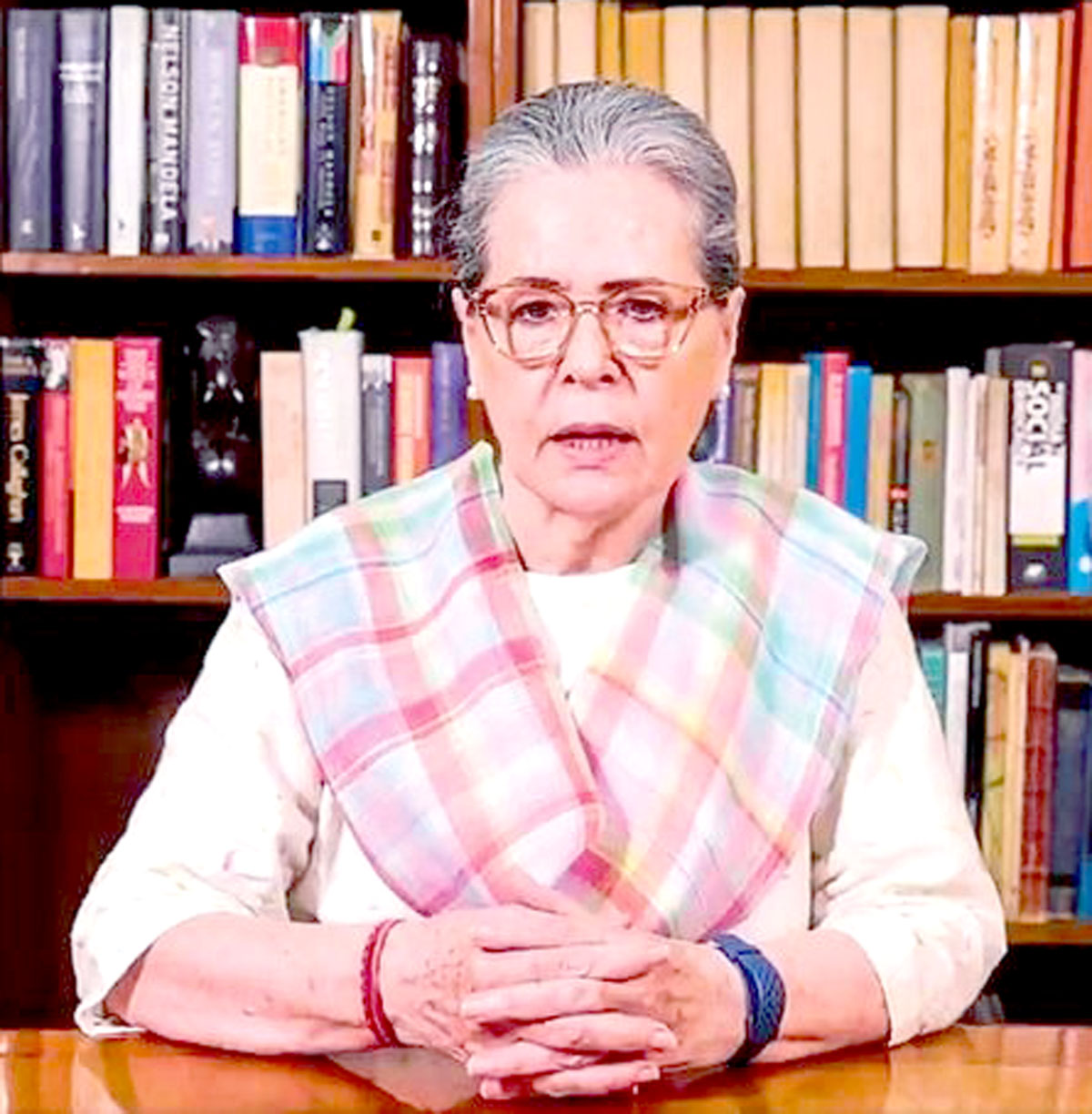 India should show leadership on Palestine issue: Sonia Gandhi.
